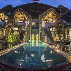  Villa Avalon Castle & Indonesië