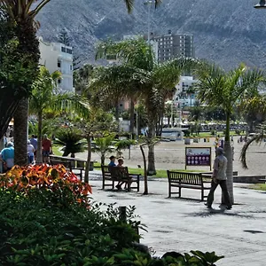 https://emma-los-cristianos.in-canary-islands.com